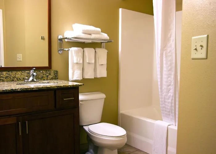 Candlewood Champaign-urbana Area By Ihg Champaign