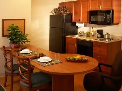 Hotel Candlewood Champaign-urbana Area By Ihg Champaign