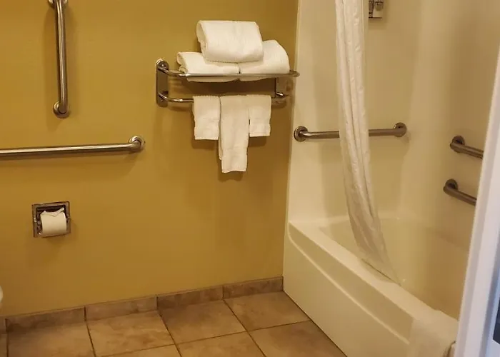 Candlewood Champaign-urbana Area By Ihg