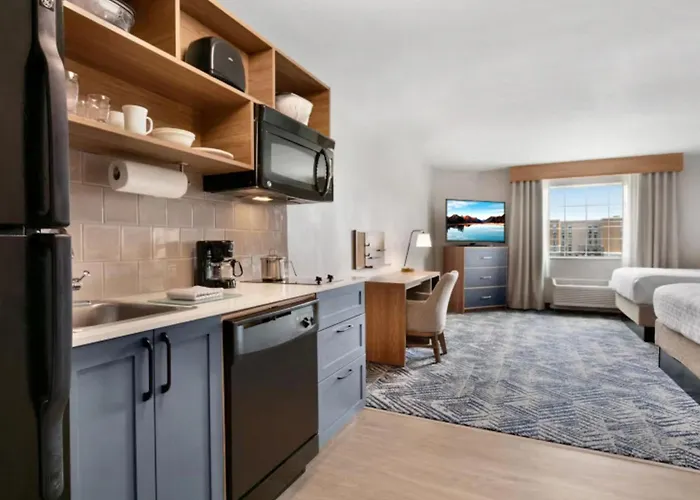 Candlewood Champaign-urbana Area By Ihg Hotel 3*