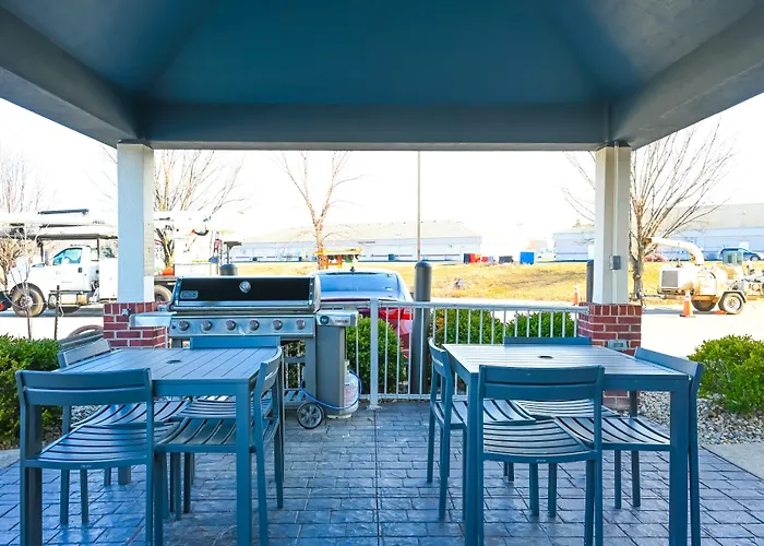 Candlewood Champaign-urbana Area By Ihg Hotel Champaign