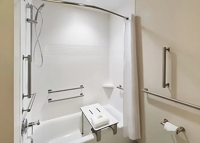 Candlewood Champaign-urbana Area By Ihg