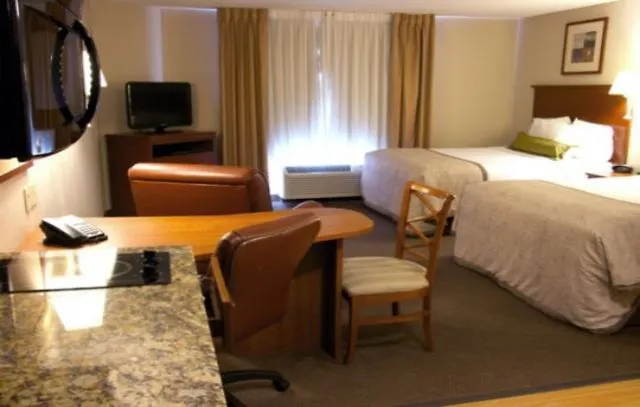 Hotel Candlewood Champaign-urbana Area By Ihg 3*
